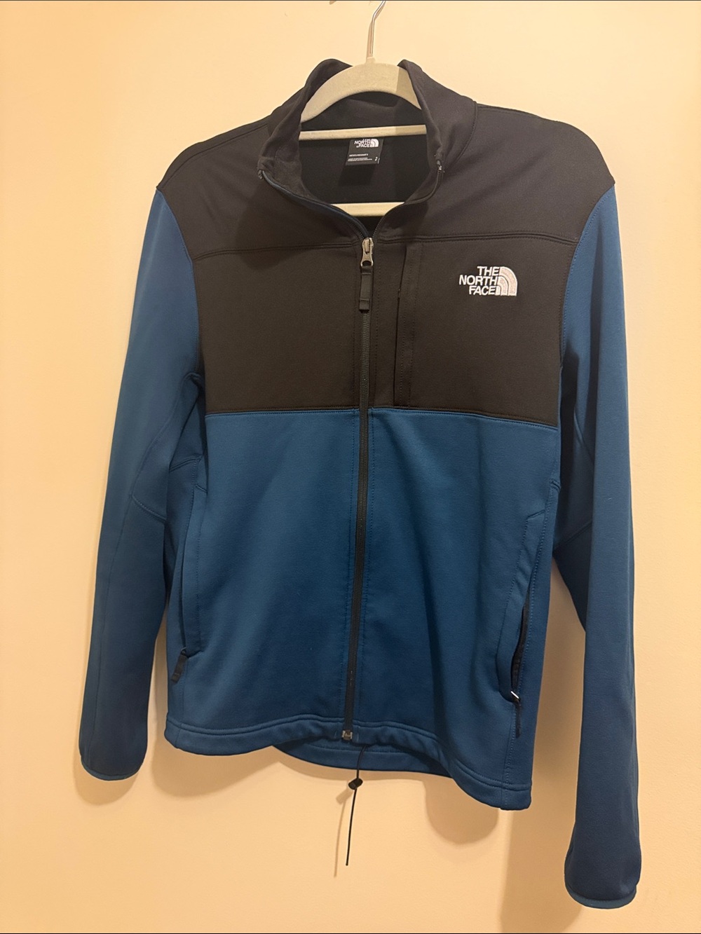 The North Face Men’s Blue and Black Zip-Up Shirt Jacket